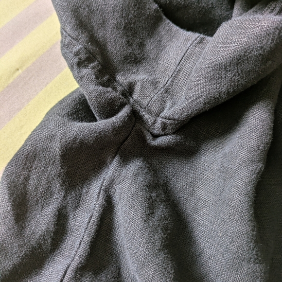 Georgia Tee In Midweight Linen - Picture 5 of 5